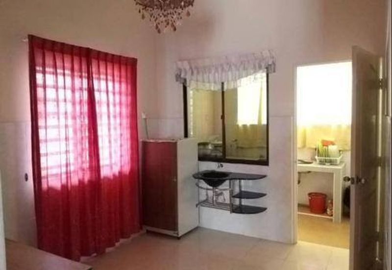 Taman Halaman Meru Permai