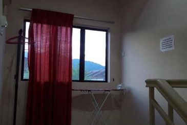 Taman Halaman Meru Permai