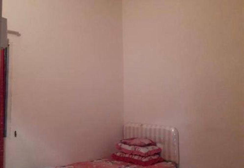 Taman Halaman Meru Permai