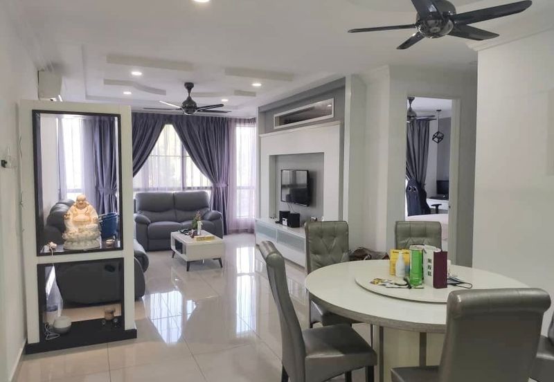 Upper East @ Tiger Lane