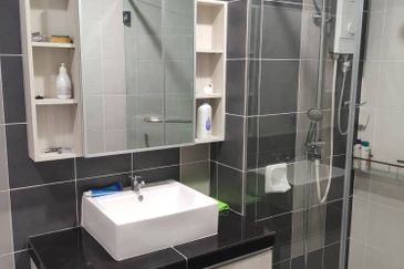 Upper East @ Tiger Lane