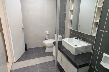 Upper East @ Tiger Lane