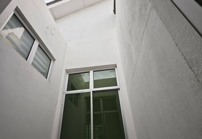 TAMAN LAPANGAN KIARA