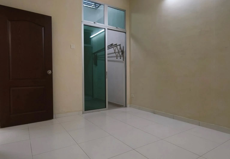 TAMAN LAPANGAN KIARA