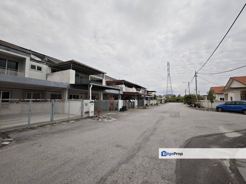 Gate Guard Partly Furnish Pengkalan Bersatu Rent Pinji Mewah Timah Pel, Perak, Kinta