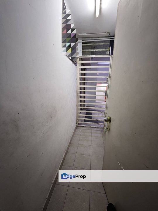 4th Floor with Lift Cheap Rent reentown Office Ipoh Town Pekan Canning, Perak, Ipoh