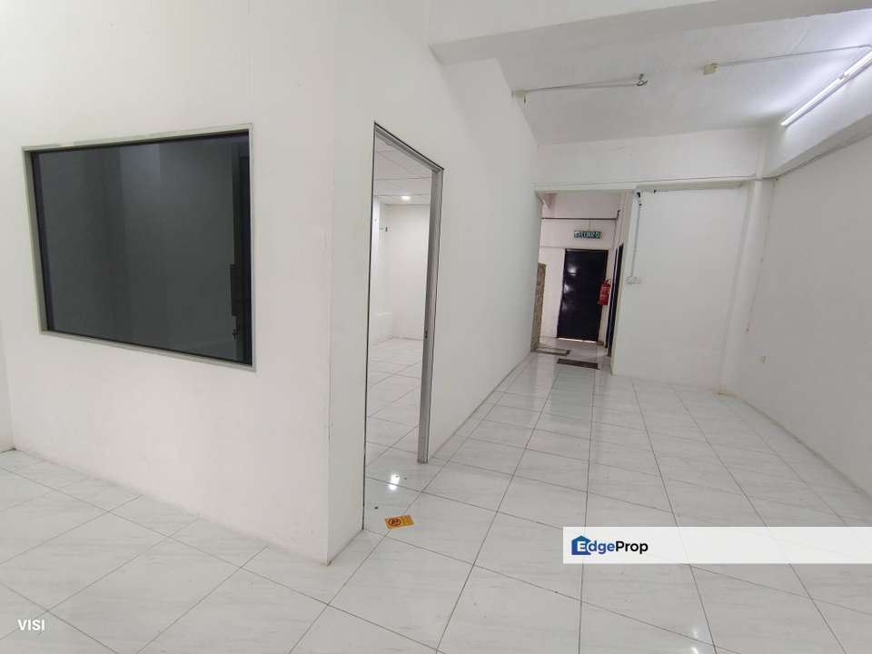 Main Road Ground Floor Full Tiles Shop Lot Jalan Tambun Ampang Rent So, Perak, Ipoh