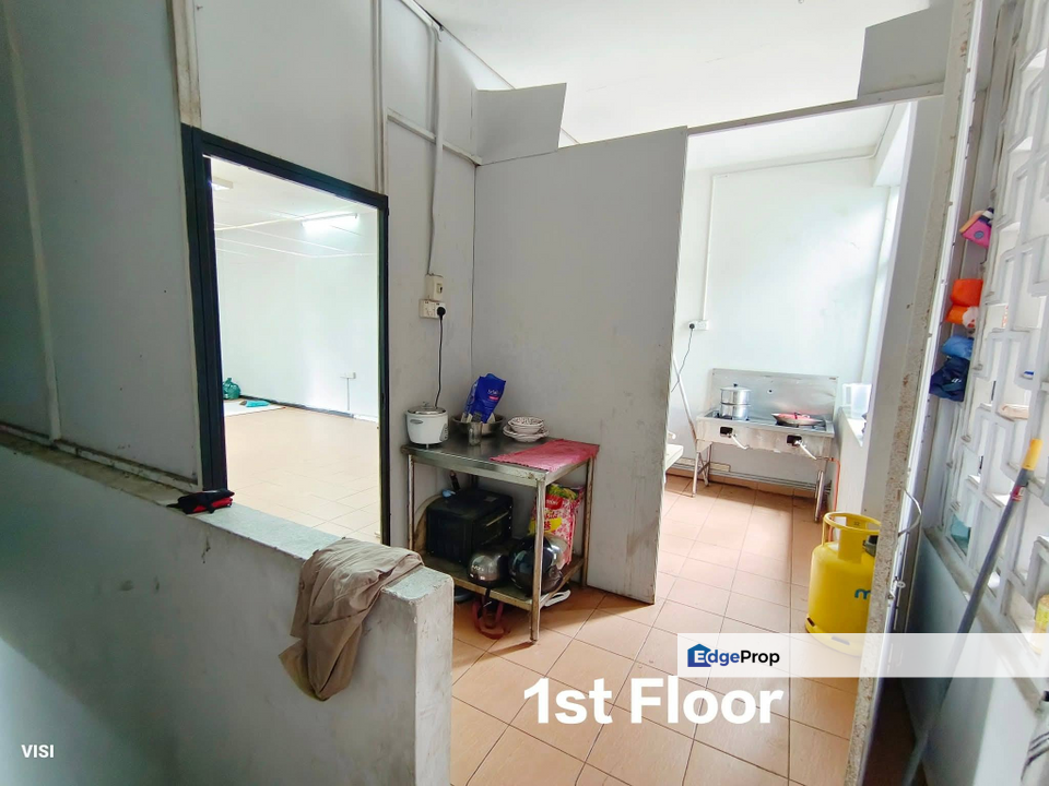 Cheap Rent Full Tiles Ipoh Town Jalan Seenivasagam Greenhill Shop Lot, Perak, Ipoh