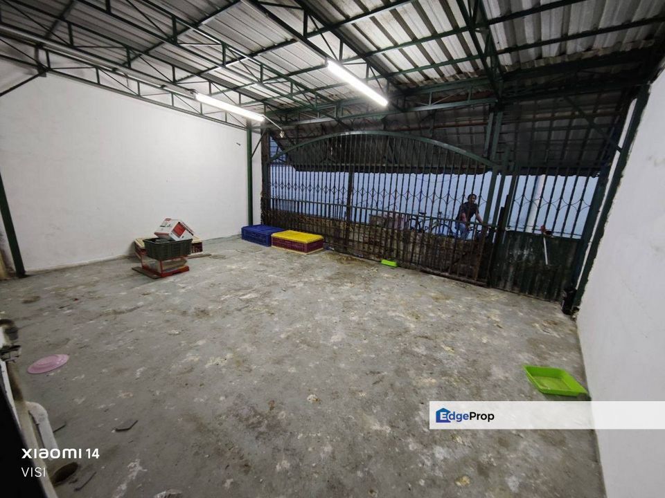 Facing Main Road Medan Lahat Rent Menglembu Batu Gajah Mines, Perak, Kinta