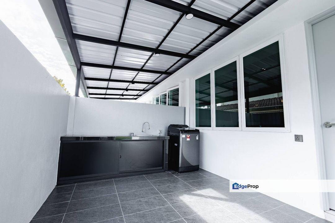 Corner Gate Brand New Fully Furnish Designer Tigerlane Ipoh Town Rent, Perak, Ipoh