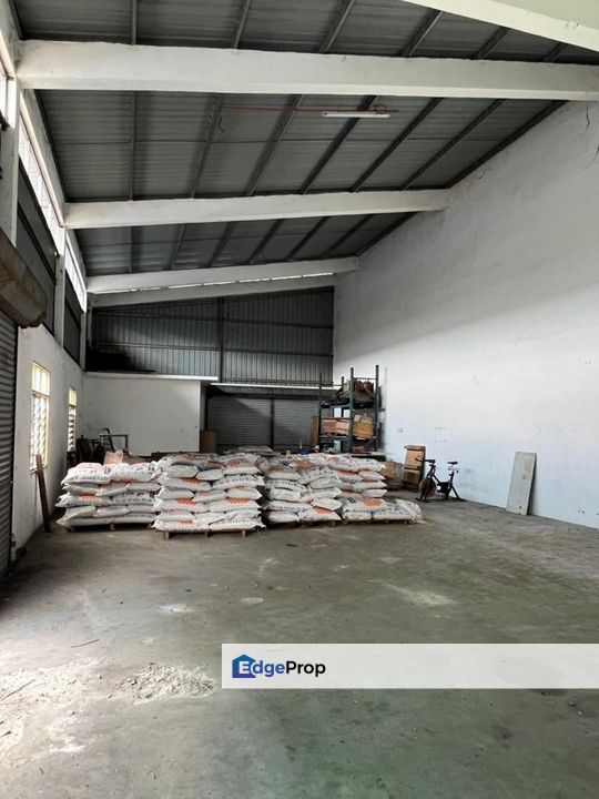 3 Unit Available 1.5 Sty Semi D Factory in Klebang Bistari Sale Keleba, Perak, Ipoh