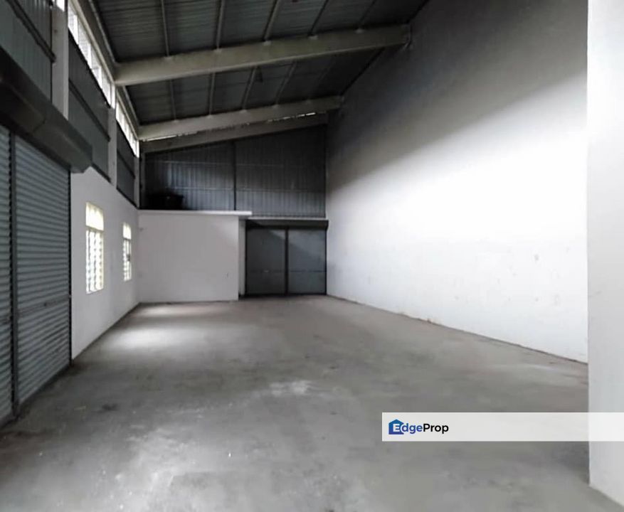 2 Unit Side by Side Cheap Sale 1.5 Sty Semi D Factory in Klebang Bista, Perak, Ipoh