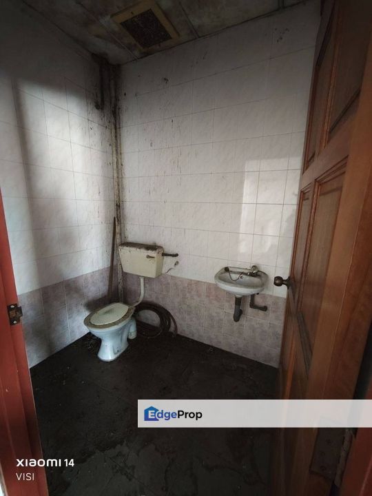 Hot Area Ipoh Town Jalan Kuala Kangsar Sale 1.5 Storey Semi D Factory, Perak, Kinta