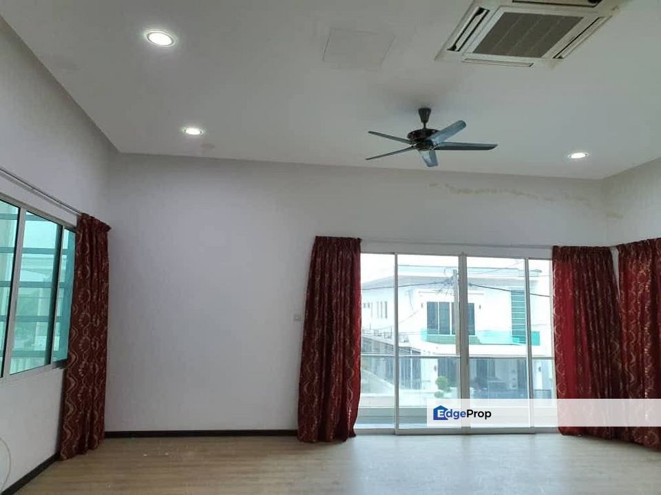 Gate Guard Tasek Square Big Semi D Tawas Idaman Rent IT Mall Rent Nova, Perak, Ipoh