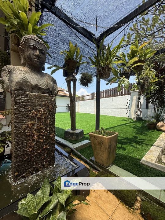 200k Renovated Corner Single Storey Tambun Perpaduan Batu 4 Bercham Sa, Perak, Ipoh