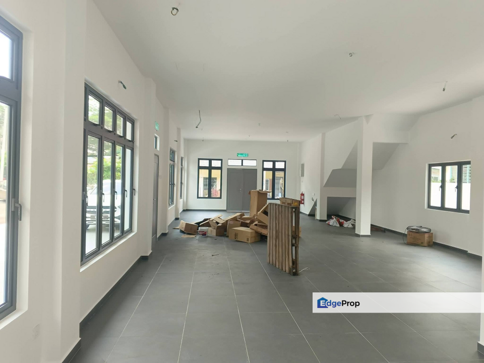 Fully Furnish Bungalow Pasir Puteh Pasir Pinji Pengkalan Station 18 Re, Perak, Ipoh