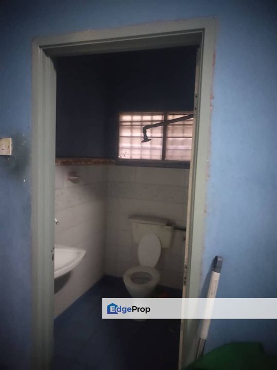 Open Facing Puncak Jelapang Single Storey Rent Silibin Buntong First G, Perak, Ipoh