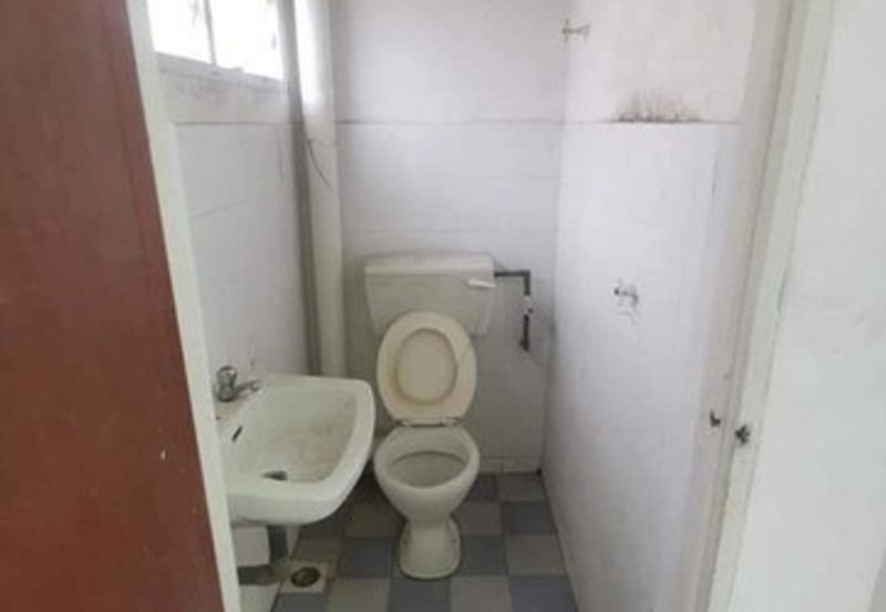 Panorama Lapangan Perdana Flat