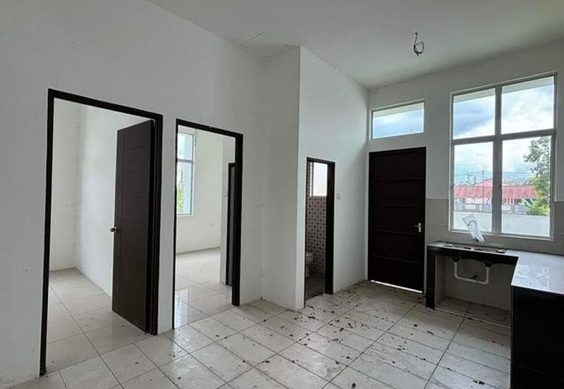 Brand New Facing Field Gate Guard Klebang Baiduri Semi D Bayu Bertuah Ria Restu Chemor Tasek