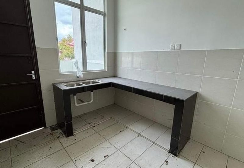 Brand New Facing Field Gate Guard Klebang Baiduri Semi D Bayu Bertuah Ria Restu Chemor Tasek