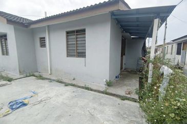 Intermediate Corner Full Loan Pengkalan Taman Pinji Mewah Indah Pegoh Station 18