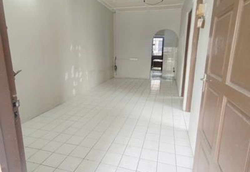 Intermediate Corner Full Loan Pengkalan Taman Pinji Mewah Indah Pegoh Station 18