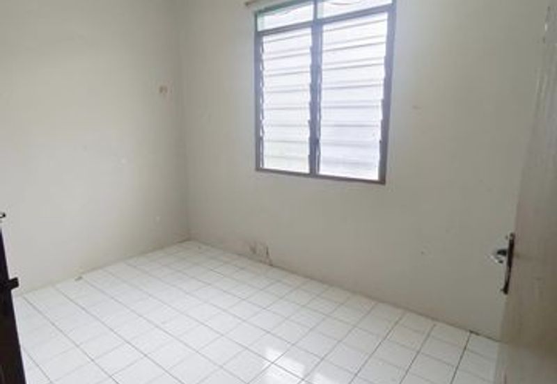 Intermediate Corner Full Loan Pengkalan Taman Pinji Mewah Indah Pegoh Station 18