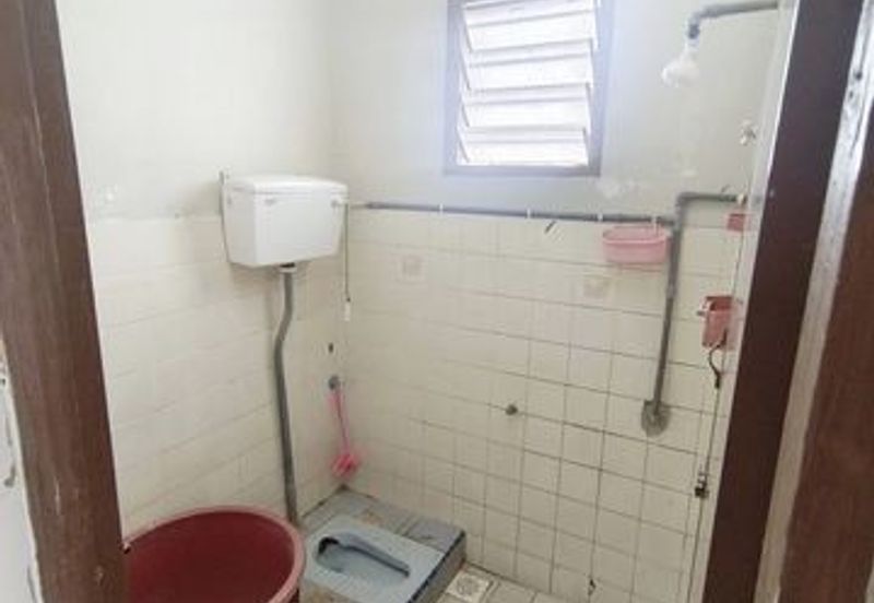 Intermediate Corner Full Loan Pengkalan Taman Pinji Mewah Indah Pegoh Station 18