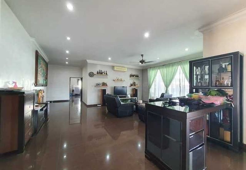 Guarded Taman Golf Gunung Rapat Tigerlane Ipoh Town Song Choon Botani Panorama Lapangan Perdana