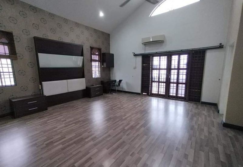 Gate Guard Freehold Newly Painted Ipoh Garden East Boulevard Bercham Tambun 