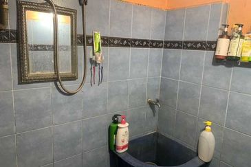 Walking Distance to Mcd Hot Area Jalan Kuala Kangsar KK Road Ipoh Town Tasek Lim Merdeka