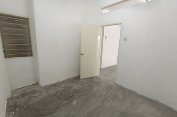 2nd Floor For Sales Panorama Lapangan Perdana Flat Botani Pengkalan Ipoh Town Sppk Station 18
