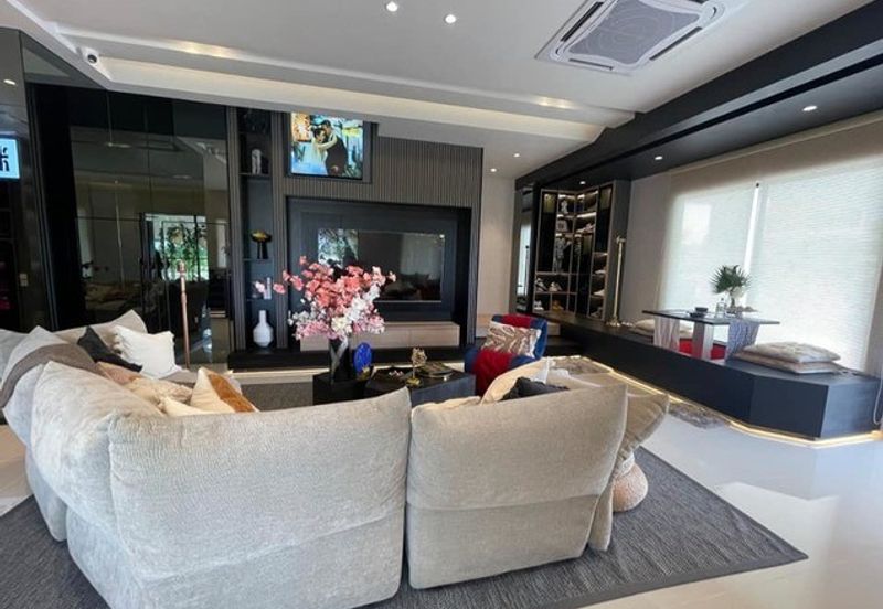 4 Car Can Park 40 80 𝗜𝗽𝗼𝗵 𝗦𝗼𝘂𝘁𝗵 𝗣𝗿𝗲𝗰𝗶𝗻𝗰𝘁)Botani Panorama Lapangan Perdana Margosa Palma