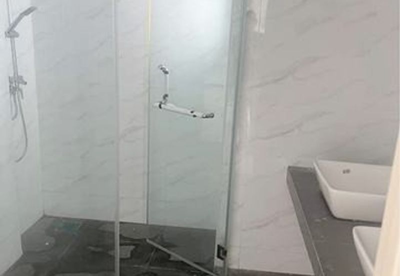 Brand New Freehold Easy Parking SPPK Lapangan Akasia Pengkalan Station 18