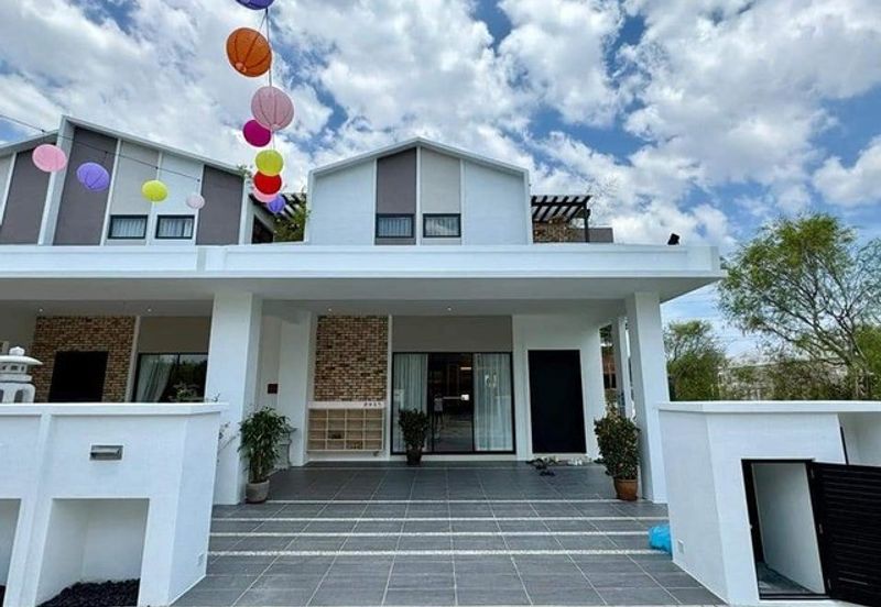 3 Garden 22x70 Gated Ipoh South Precinct Botani Panorama Lapangan Perdana Palma