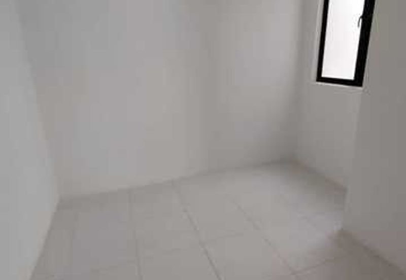 Kitchen Behind Brand New Gate Guard Marbella Ipoh South Precint Panorama Lapangan Perdana Botani