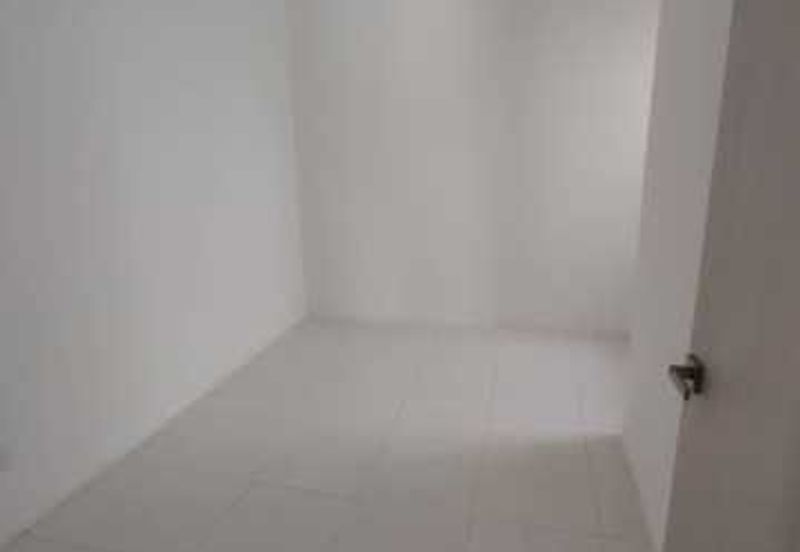 Kitchen Behind Brand New Gate Guard Marbella Ipoh South Precint Panorama Lapangan Perdana Botani