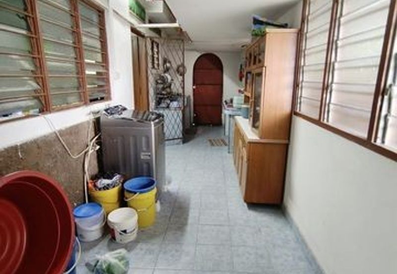 Bungalow House Hot Are Bercham Walk to Econsave Tambun Pakatan Jaya Ipoh Garden East Tasek