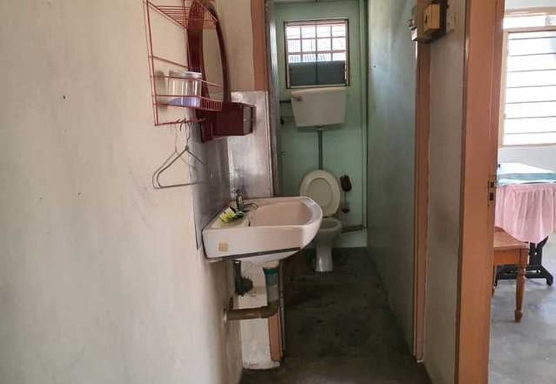 Int Corner with Land Tasek Taman Bertuah Damai Klebang Jalan Kuala Kangsasr Chemor