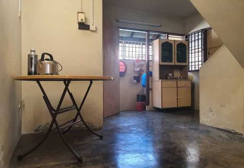 Int Corner with Land Tasek Taman Bertuah Damai Klebang Jalan Kuala Kangsasr Chemor