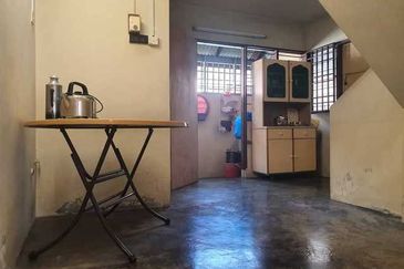 Int Corner with Land Tasek Taman Bertuah Damai Klebang Jalan Kuala Kangsasr Chemor