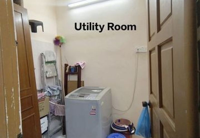 Renovated Move In Condition Behind IT Mall Anjung Tawas Sinaran Tasek Klebang Jalan Kuala Kangsar