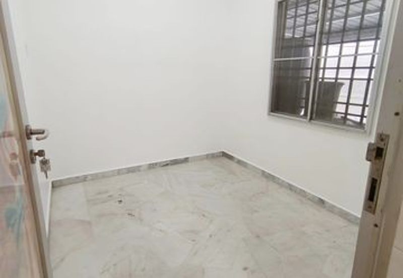 New Semi D Paint Move In Condition Bercham Taman Seri Dermawan Mewah Ipoh Garden East Tasek