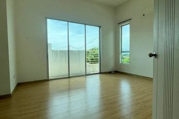 Cheapest Unit Gate Guard Lahat Mines Semi D Menglembu Ipoh Town Pengkalan