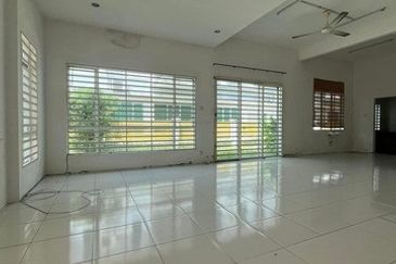 Cheapest Unit Gate Guard Lahat Mines Semi D Menglembu Ipoh Town Pengkalan