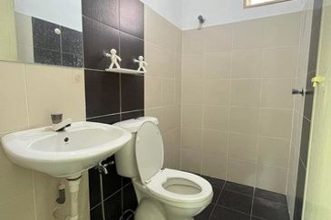 Cheapest Unit Gate Guard Lahat Mines Semi D Menglembu Ipoh Town Pengkalan