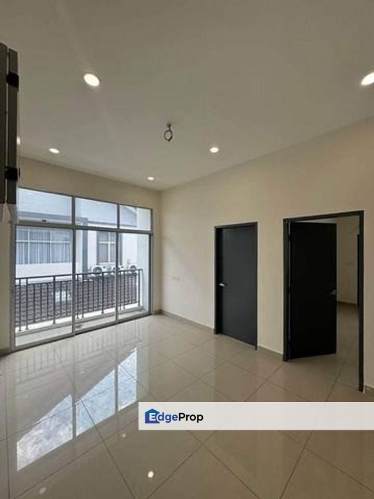 FREEHOLD Brand New Semi D Gate Guard Klebang Pine Park Bandar Seri Chemor Meru, Perak, Chemor