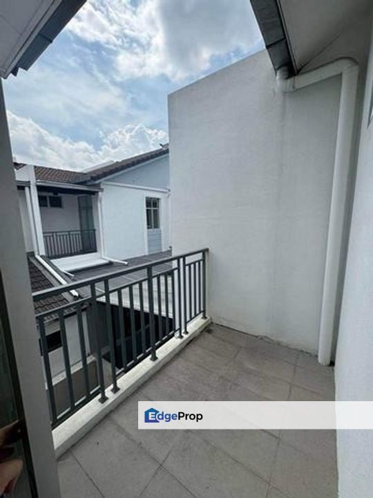 FREEHOLD Brand New Semi D Gate Guard Klebang Pine Park Bandar Seri Chemor Meru, Perak, Chemor