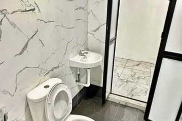 Renovated Good Condition Move In Condition Taman Cempaka Ipoh Ampang Pekan Razaki Song Choon