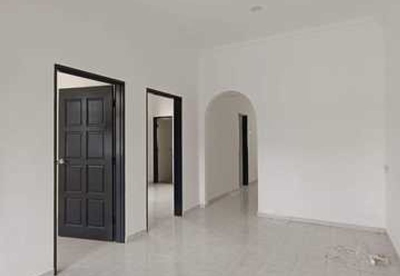 30x70 Intermediate Corner Lahat Pinji Mewah Pengkalan Station 18 Desa Pelacongan Perdana